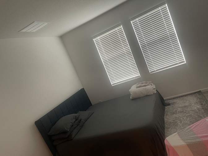 kevin james's room