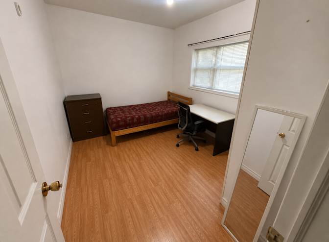 Amara's room