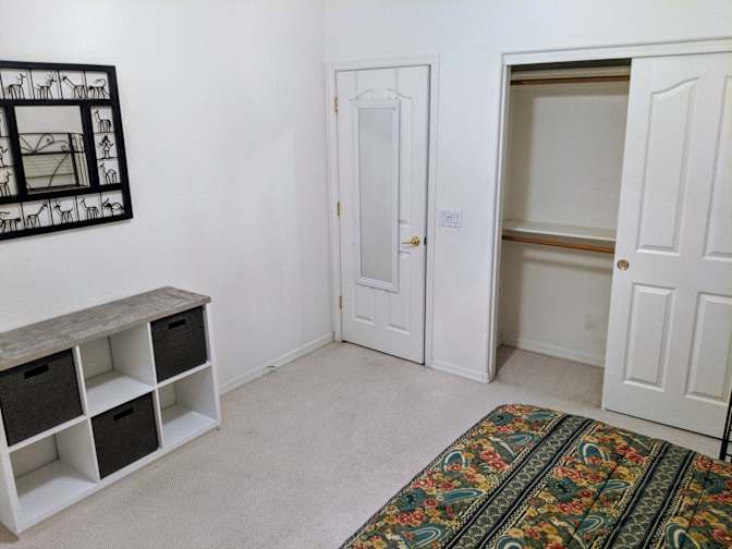 eitan's room