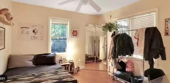 Reynaldo's room