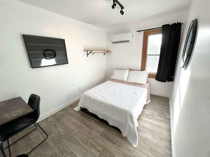 PadSplit's room