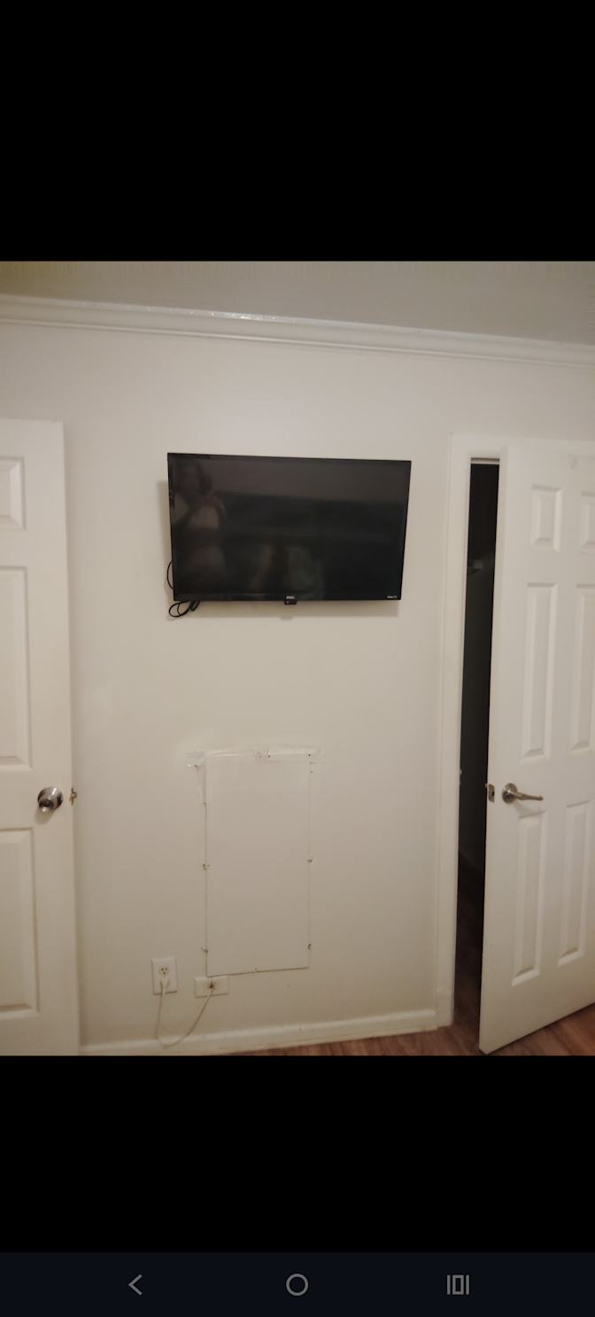 Cristi's room