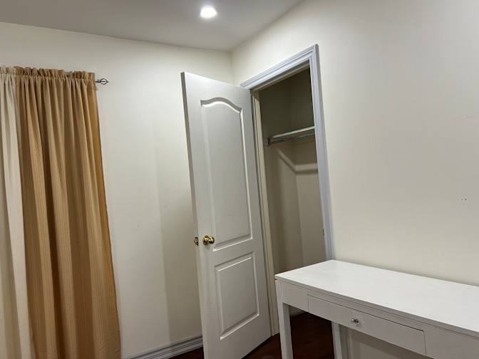 Linda's room