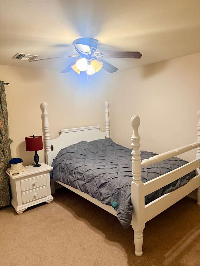 Toni's room