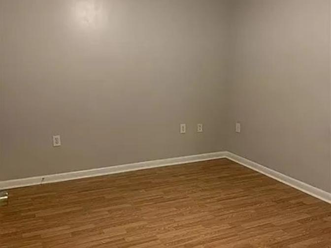 Alcove Rooms's room