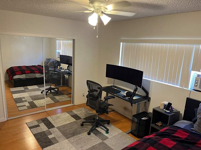 Noah Martin's room