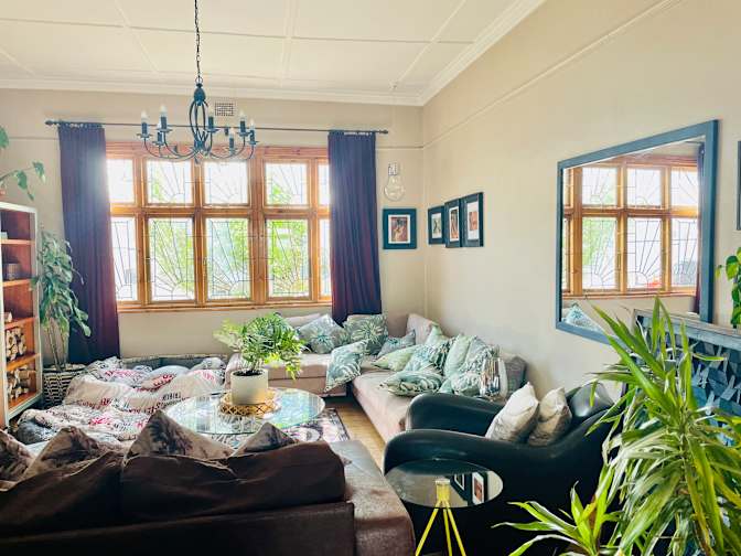 Dino's room