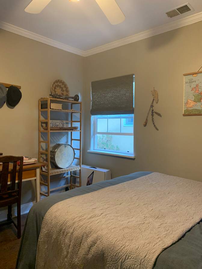 k's room