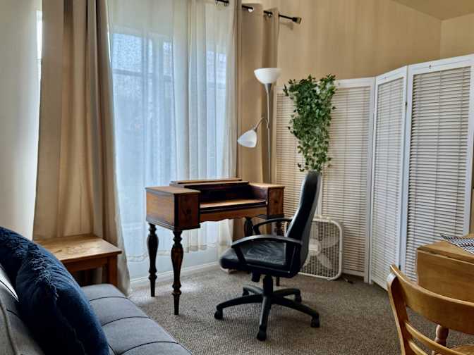 Keiko's room