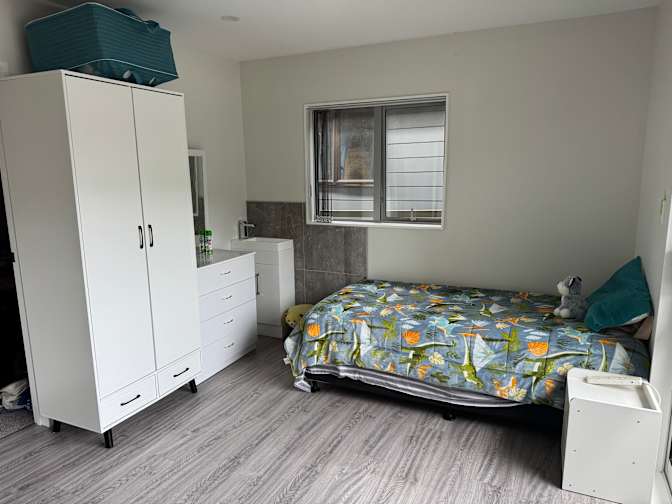 Shynal's room