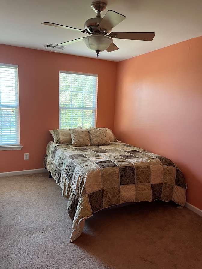 Regina R Watkins's room