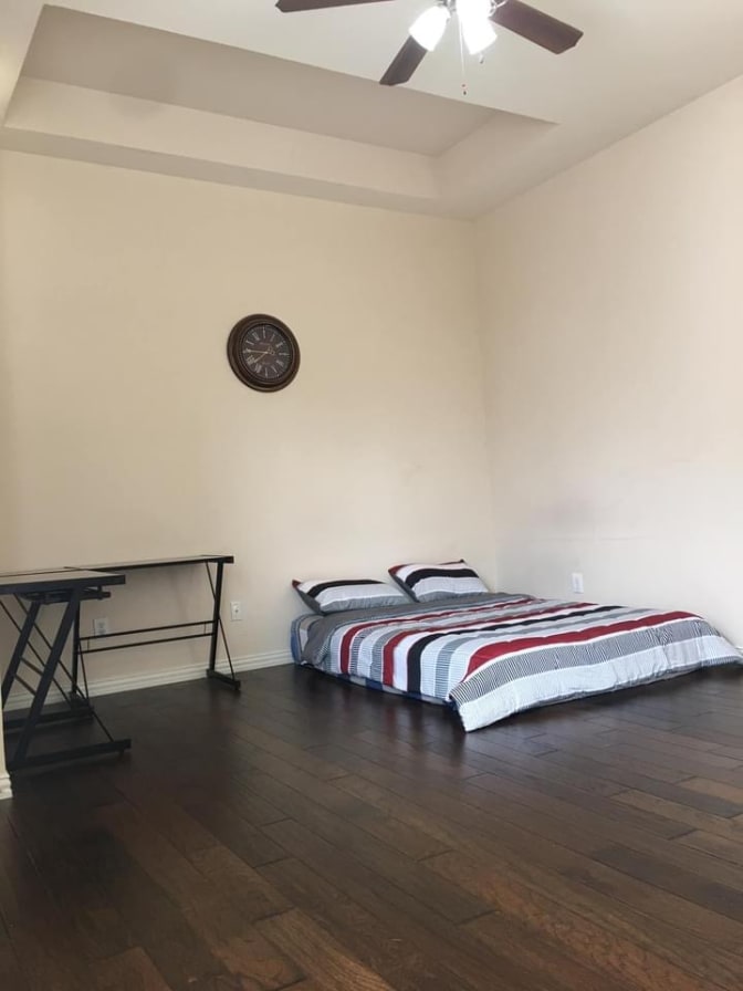 Paulina phuong nguyen's room