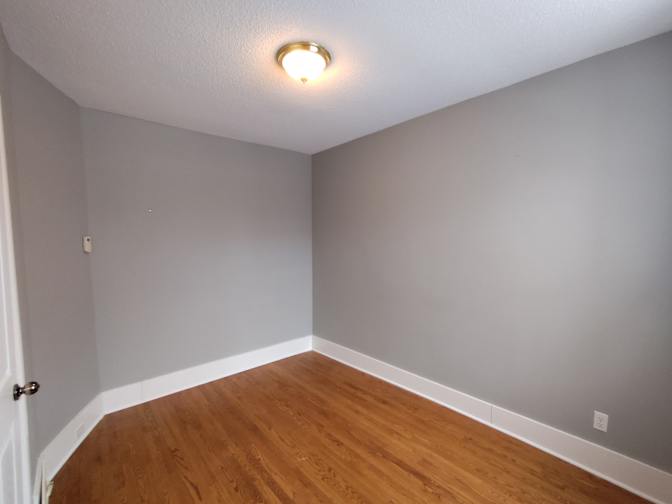 Charlebois Mario's room