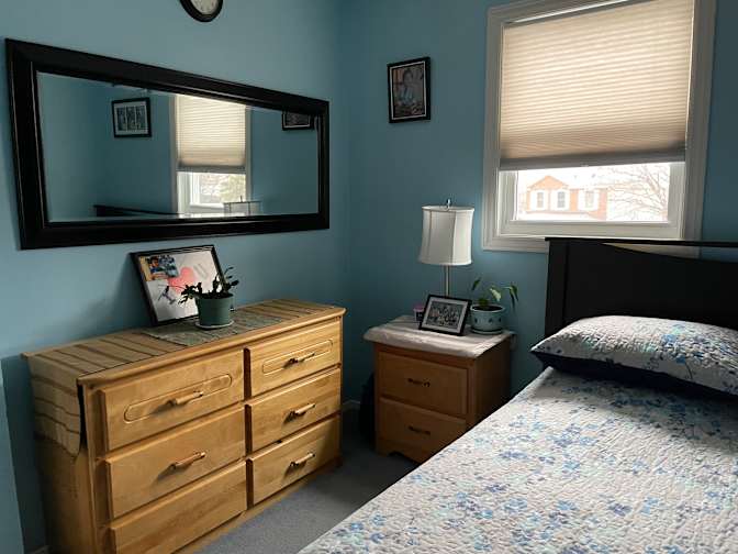 Elyen's room