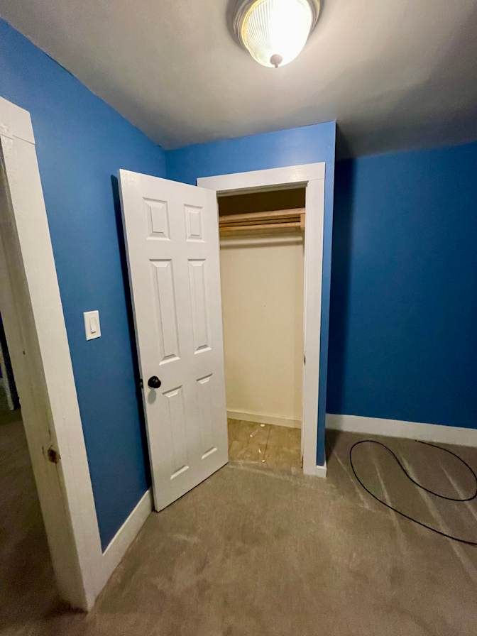 Roel's room