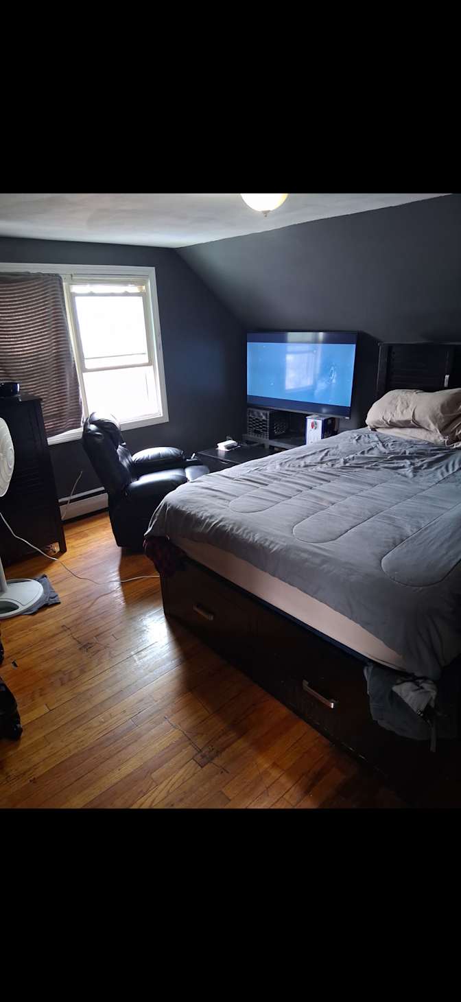 Jorge's room