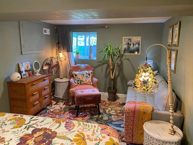 KC Cassily's room