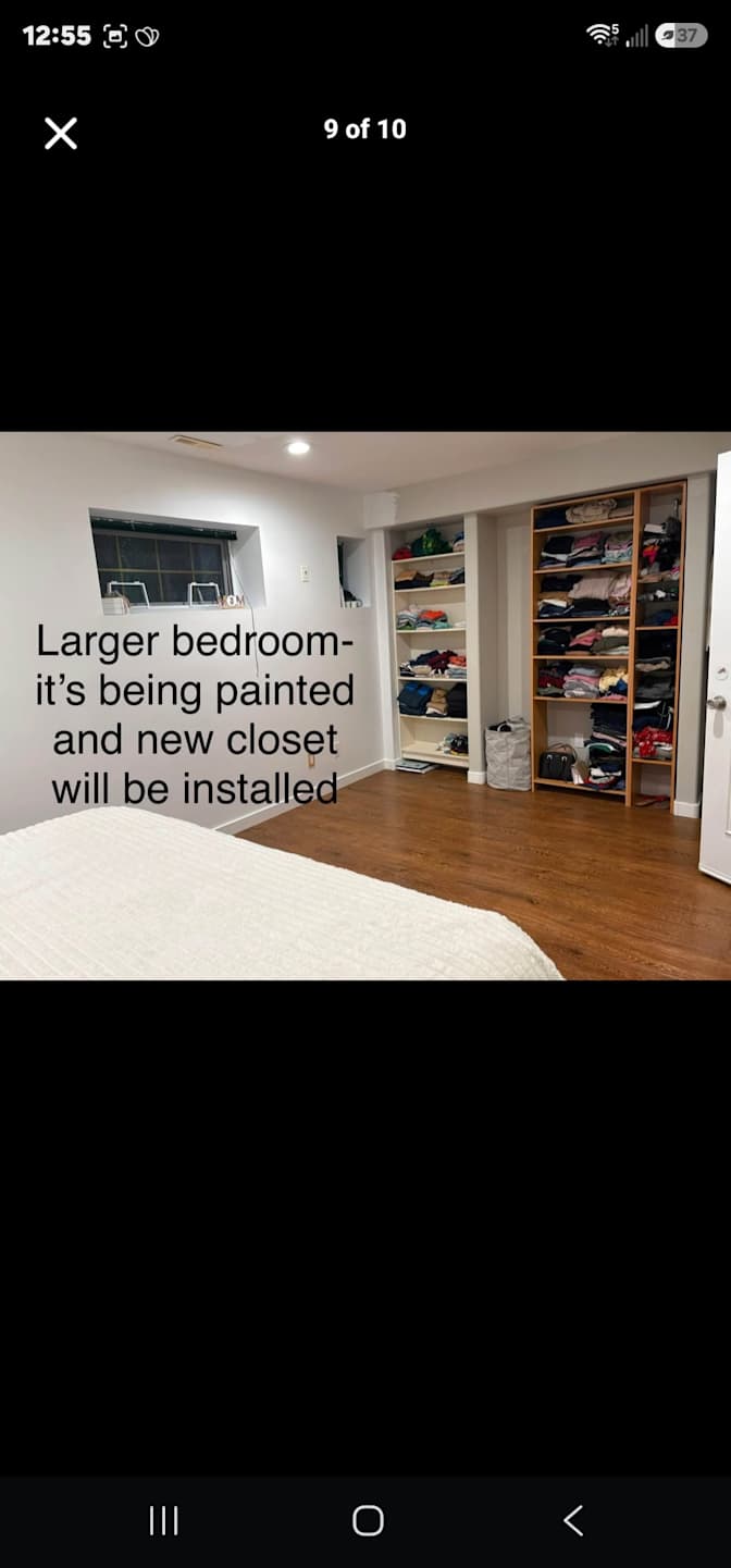 Sina's room