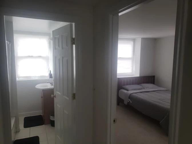 Olumide's room