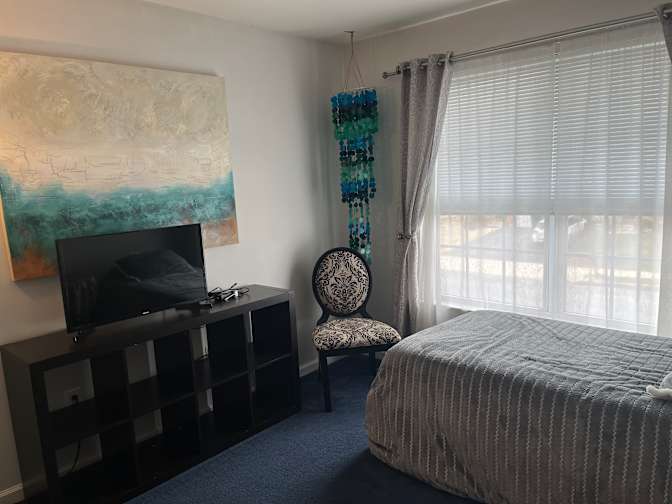 Lindsay's room