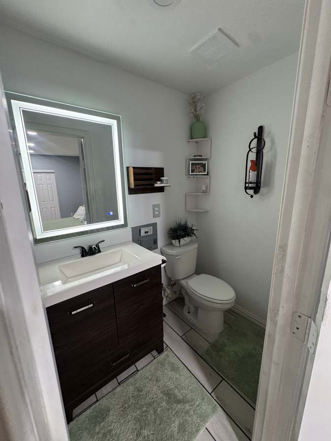 Alejandro's room