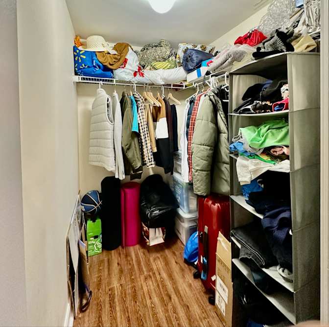 Zein's room