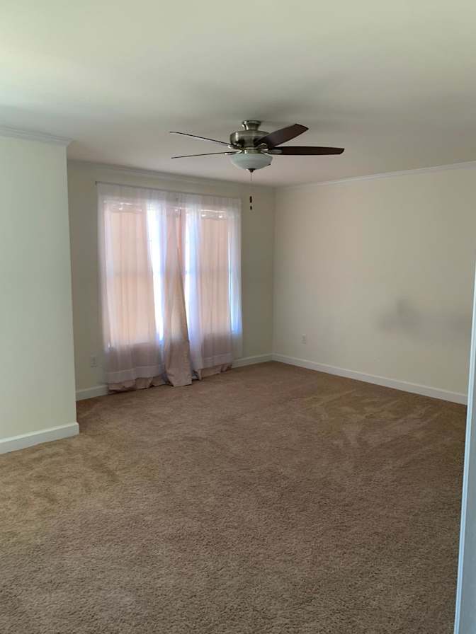Moises's room