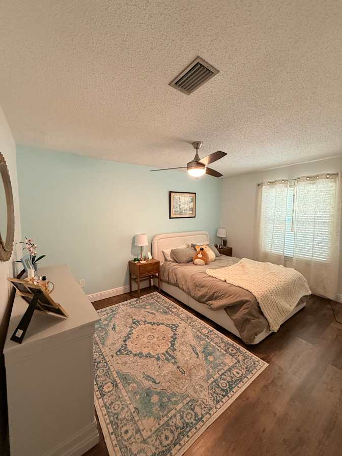 Taylor's room