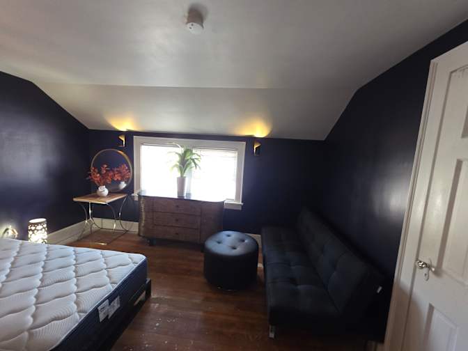 Sa'id's room