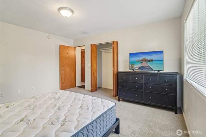 Sam Jam's room