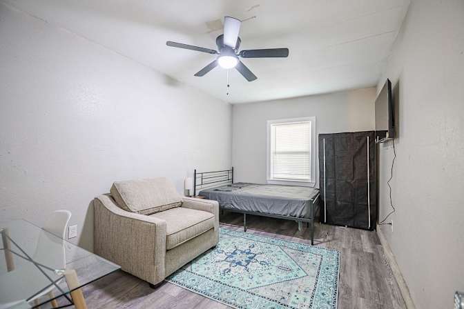PadSplit's room