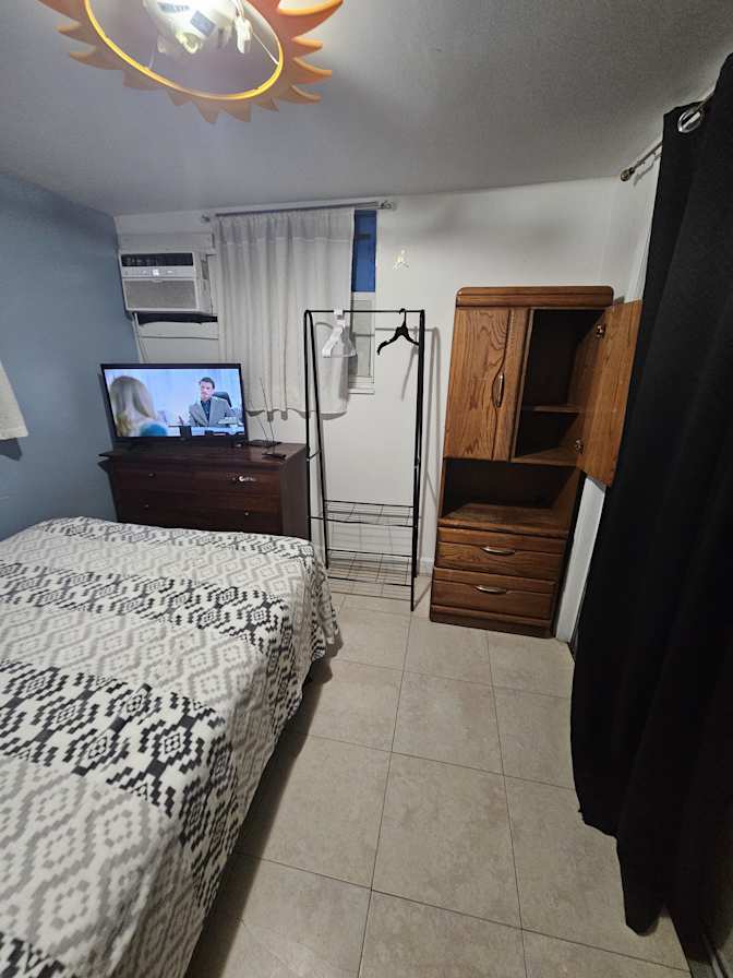 Walter Morales's room