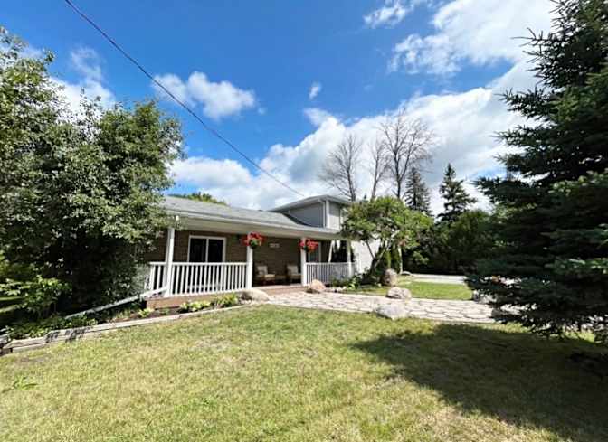 CATHERINE ZHANG's room