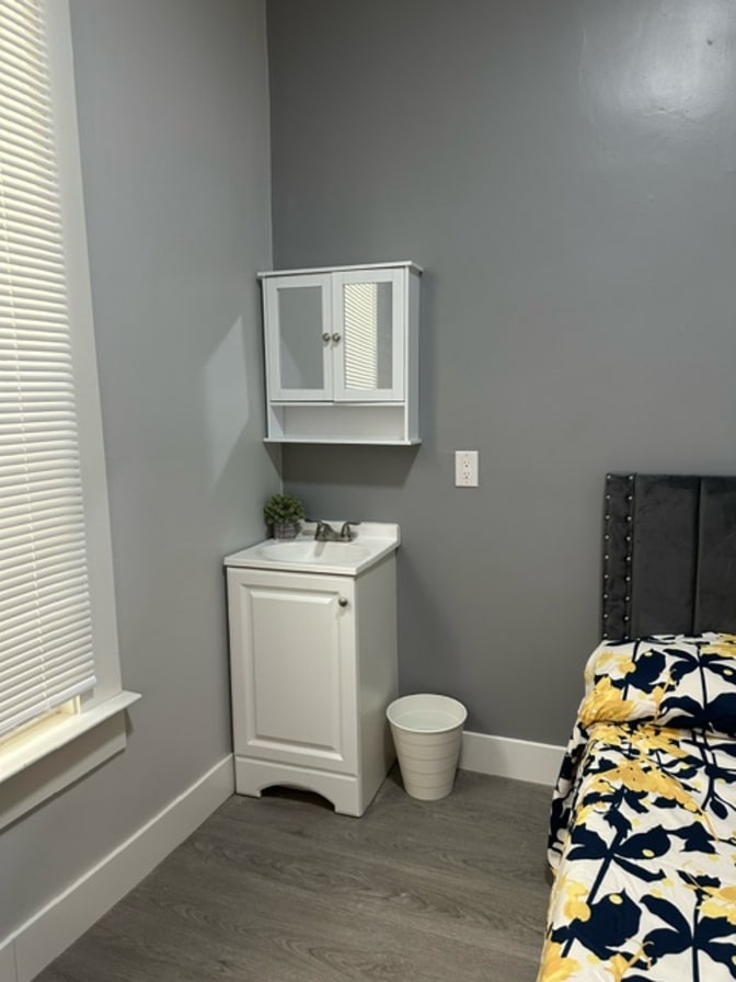 Ken Patel's room