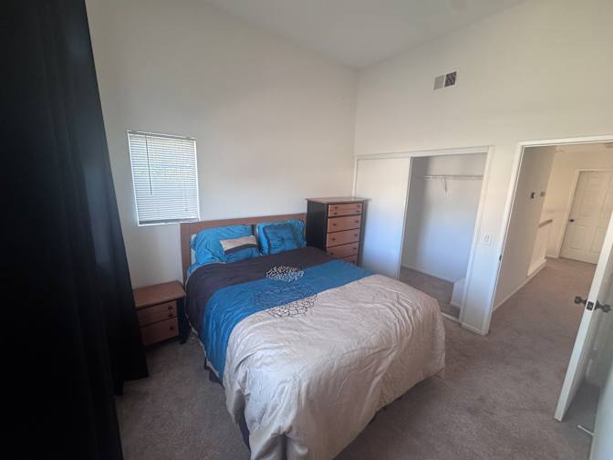 Juan and Gennyffer's room