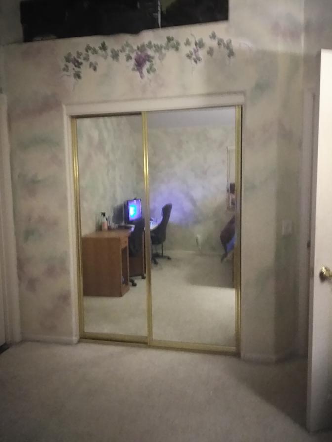 Donna's room