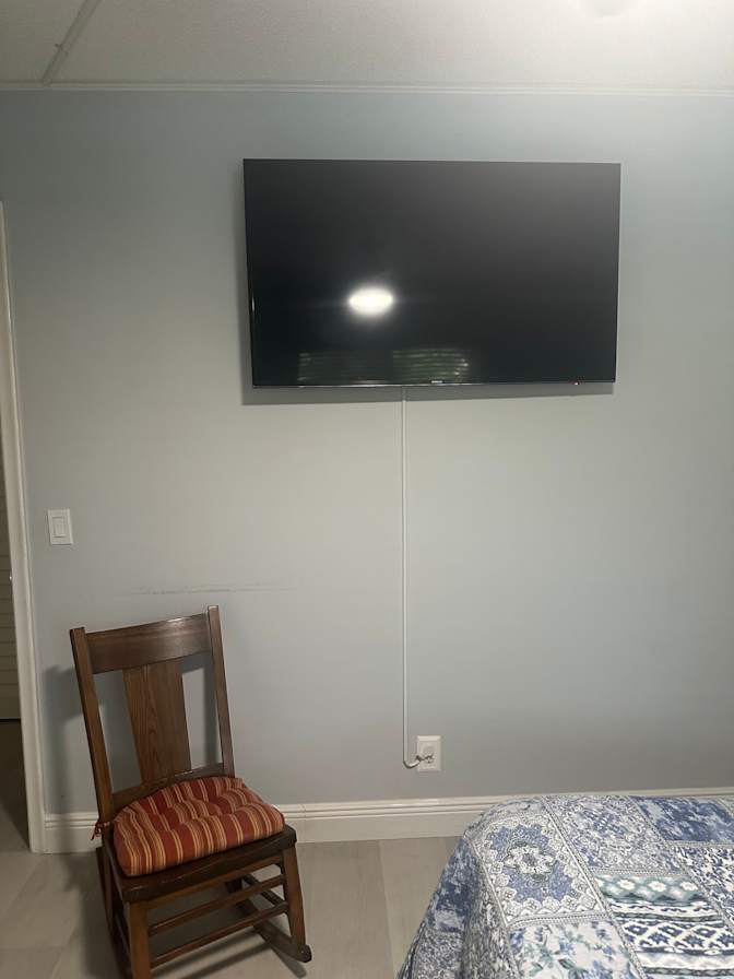 Lisa's room