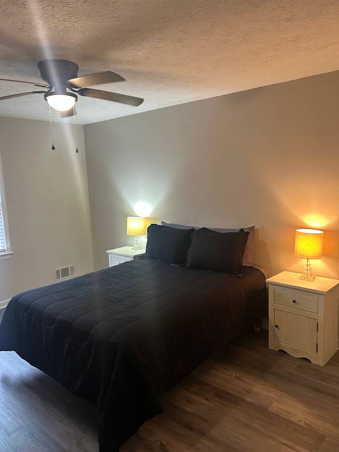Truluv's room