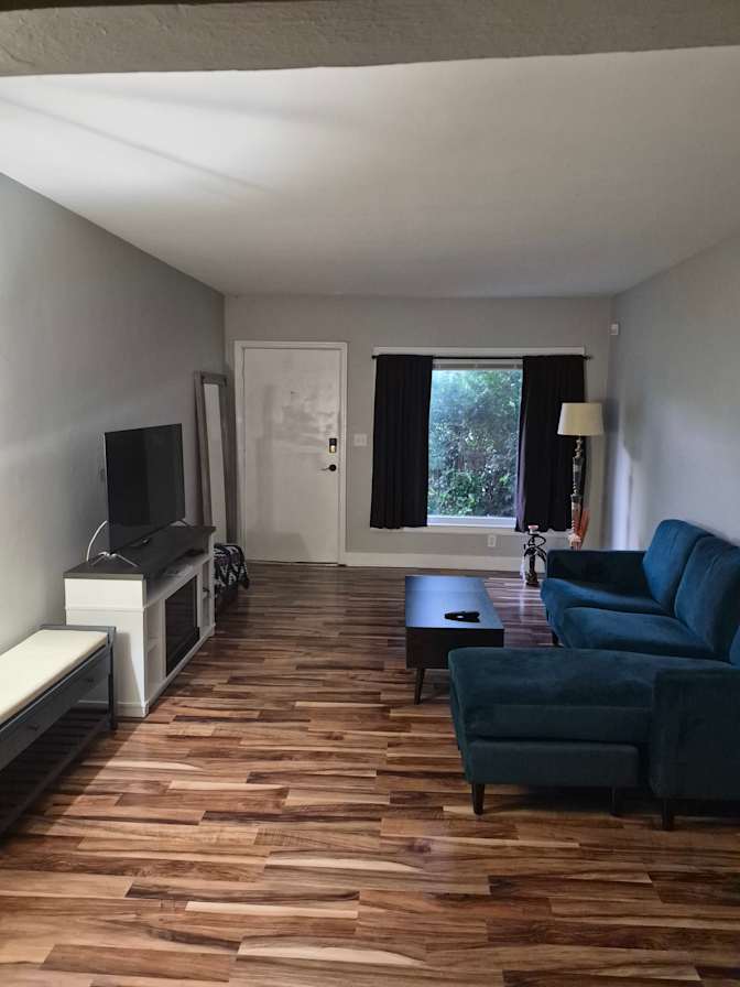 Jon's room
