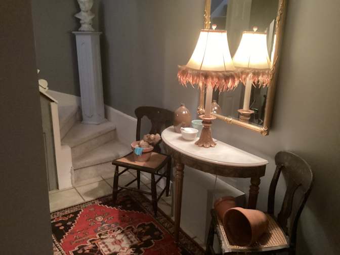 Jeffrey Pommer's room