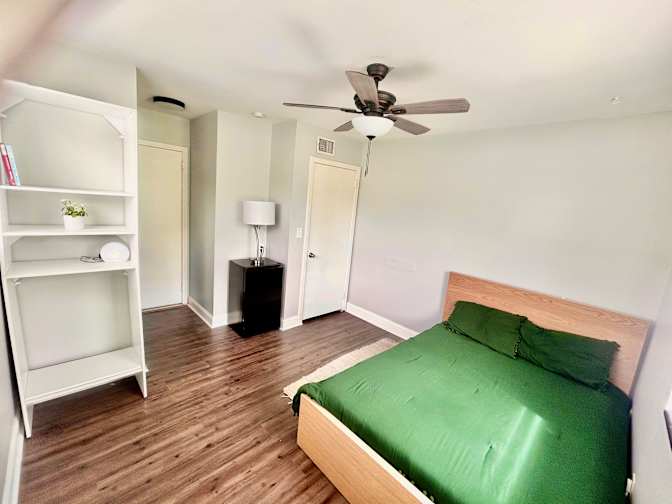 Hannah's room