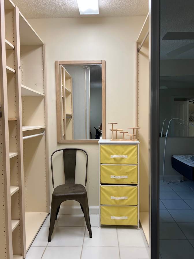Robert Rodenberg's room