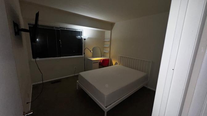 Luna Diaz's room