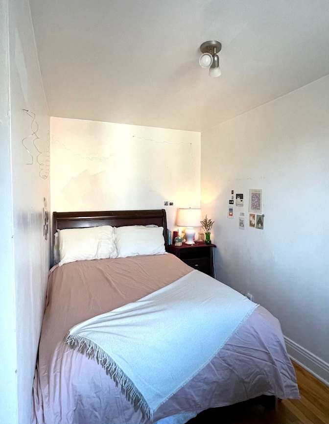 Ali's room