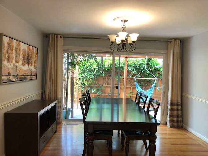 Bayarearental's room