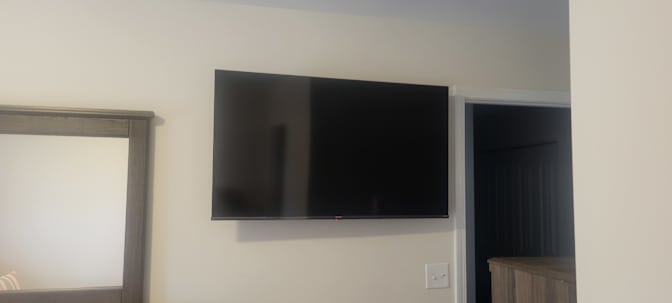 Lisa's room