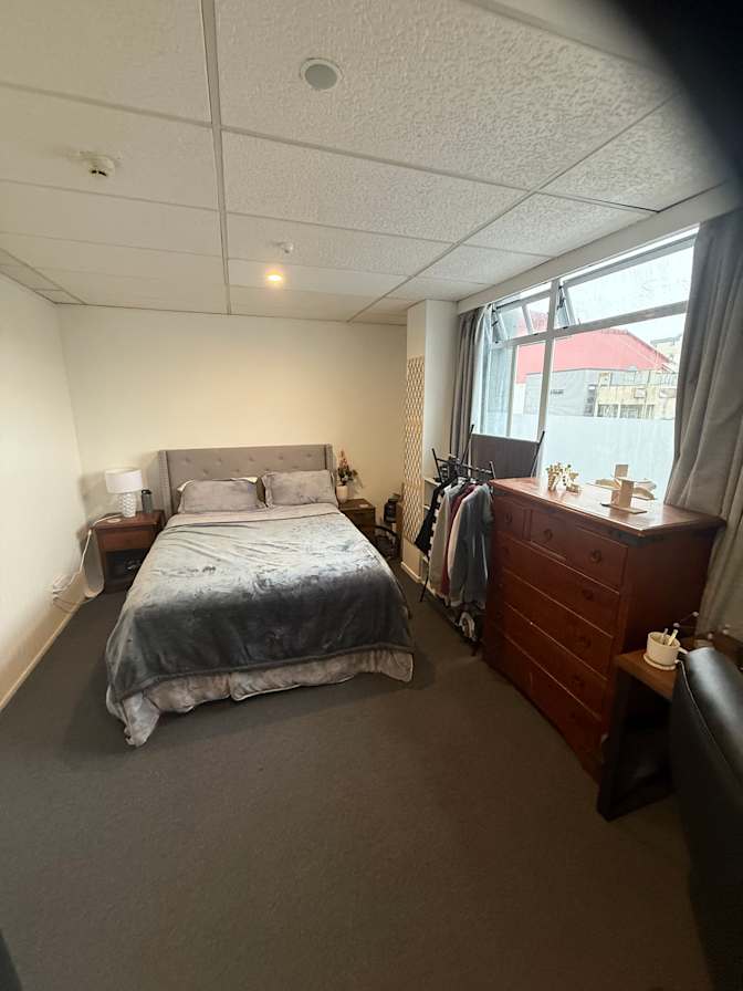 Andrew Manson's room