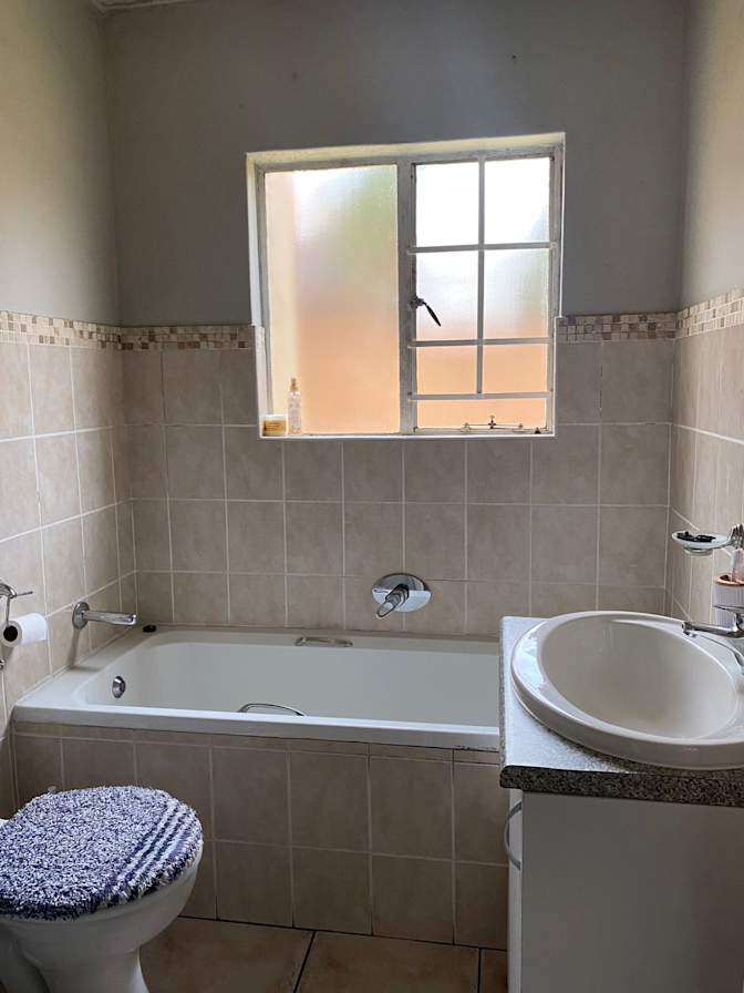 Luyanda Mhlambi's room