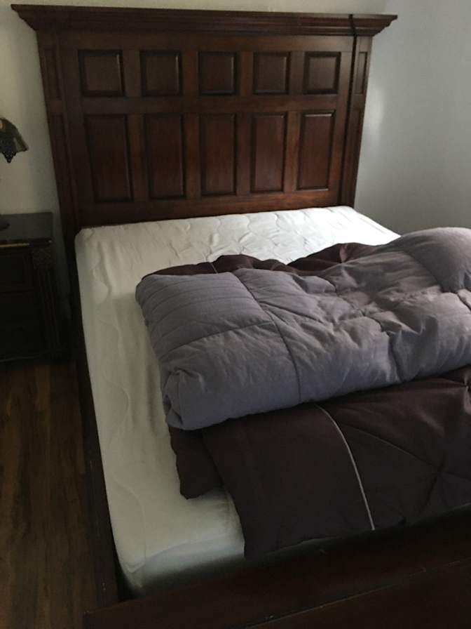 Lynne's room