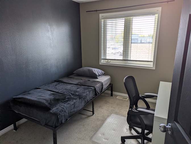 Bill's room